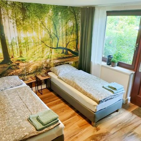 Waldzimmer Rosengarten Bei Hamburg Hotell Exteriör bild