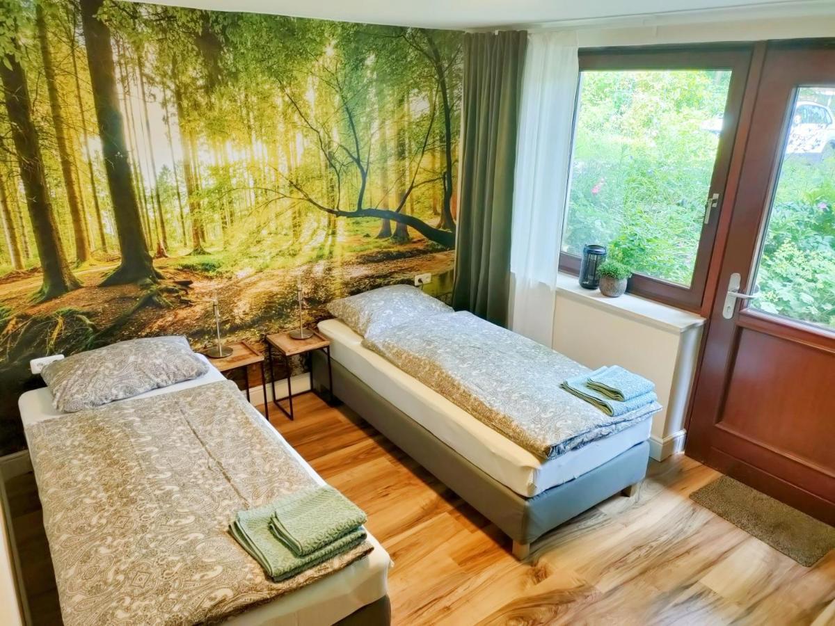 Waldzimmer Rosengarten Bei Hamburg Hotell Exteriör bild
